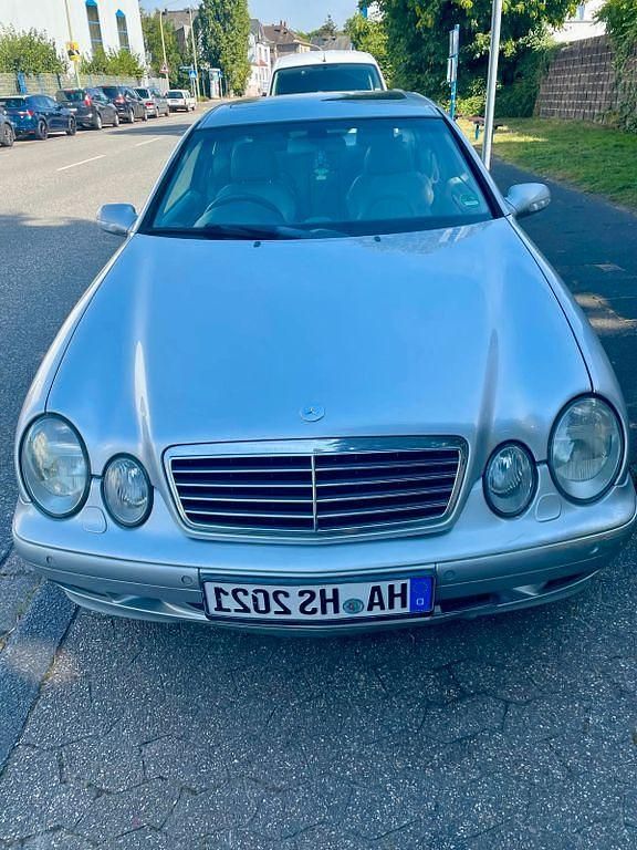 Beige Gebraucht 2001 Mercedes CLK230 Coupé | 2.700 € (Guter Preis) - Bild 1/4