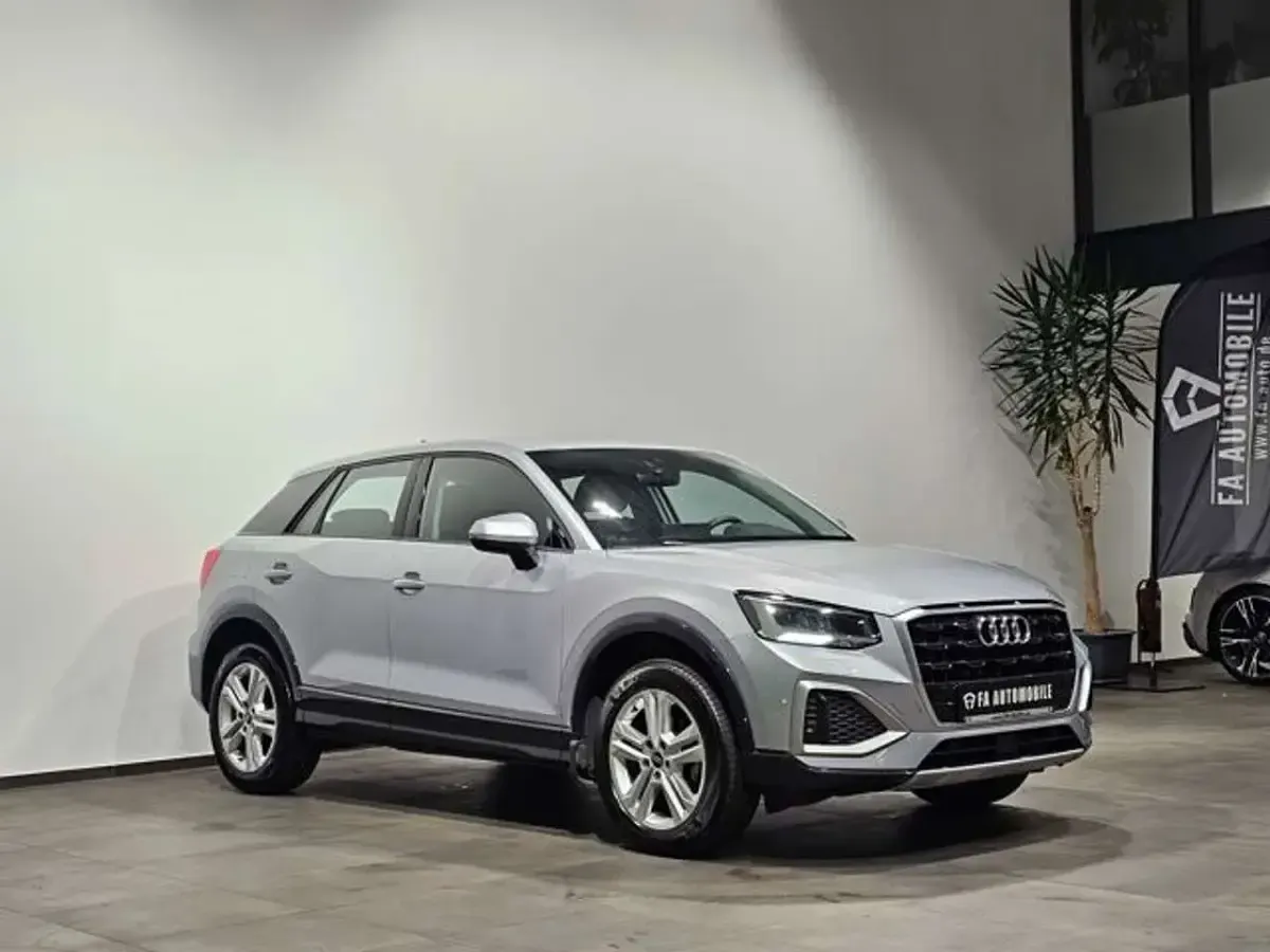 Gebraucht Audi Q2 Sport 150 PS (110 kW) 2024 Florett silber (metallic) SUV