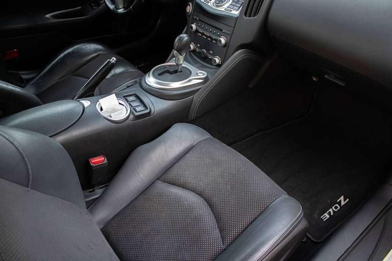 Gebraucht Nissan 370Z GT 328 PS (241 kW) 2012 Weiß Coupé