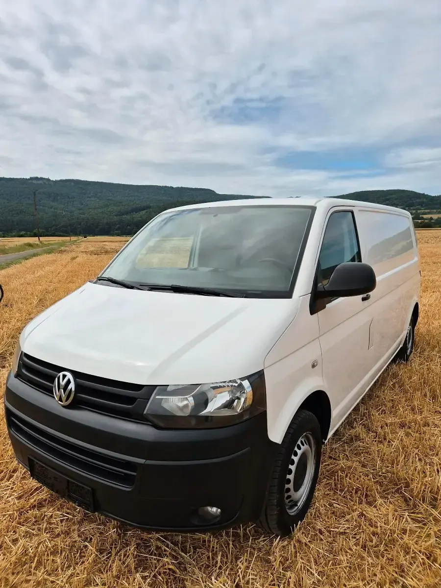 Gebraucht VW T5 105 PS (77 kW) 2015 Weiß Van