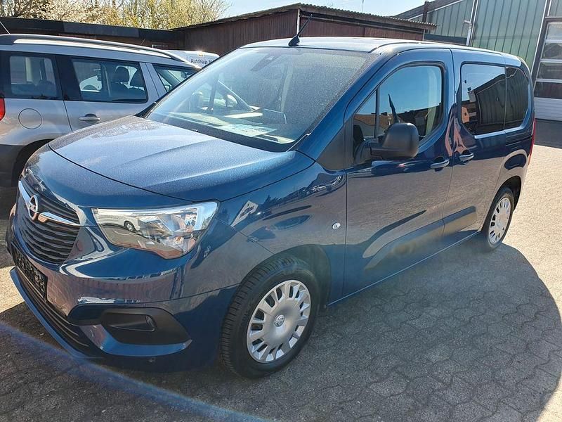 Gebraucht Opel Combo Life Edition 131 PS (96 kW) 2021 Blau Van / Kleinbus