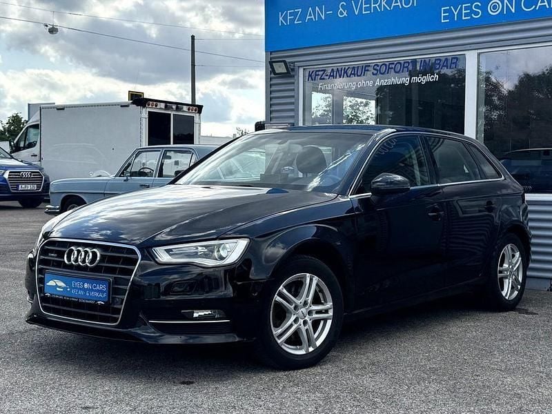 Brillantschwarz Gebraucht 2013 Audi A3 Sportback Ambition Limousine | 13.200 € (Guter Preis) - Bild 1/4