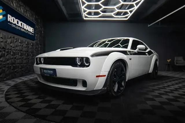 Second-hand Dodge Challenger 492 CP (361 kW) 2020 Alb Coupe