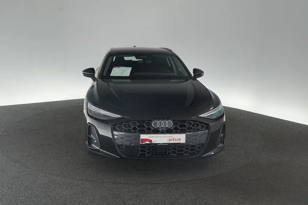 Gebraucht Audi A6 Advanced 204 PS (150 kW) 2025 Mythosschwarz metallic Kombi