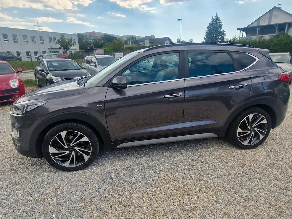 Gebraucht Hyundai Tucson Premium 185 PS (136 kW) 2019 Braun SUV