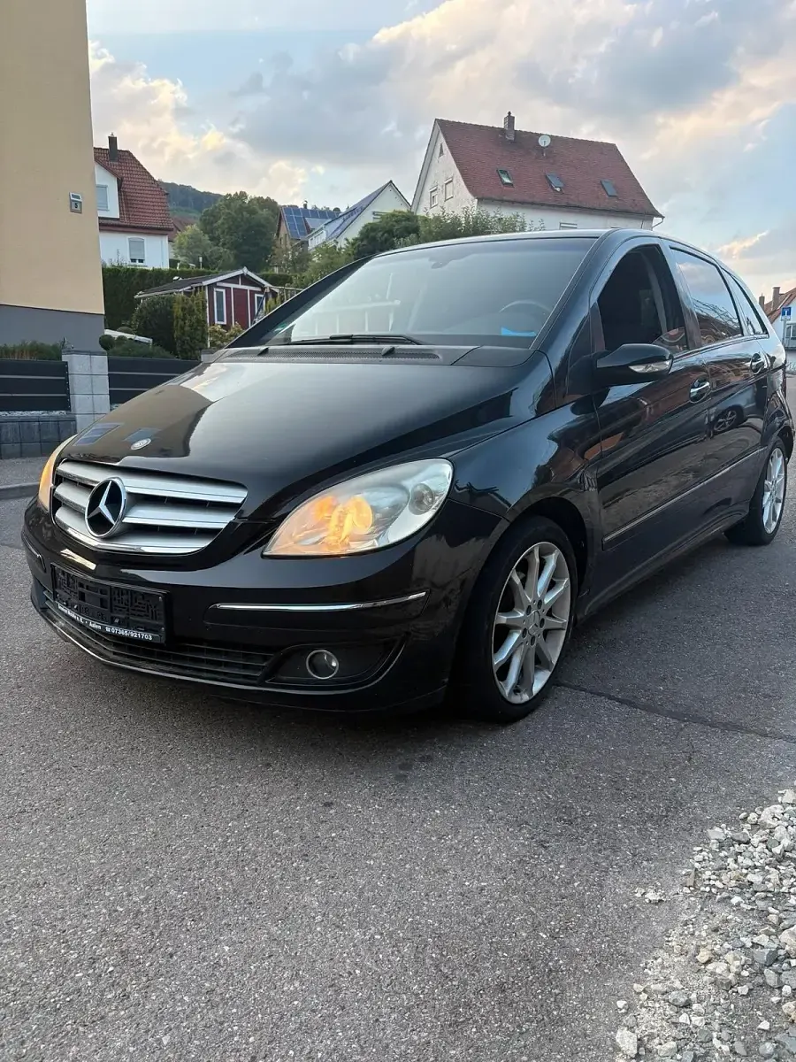 Gebraucht Mercedes B170 116 PS (85 kW) 2006 Schwarz Van / Kleinbus