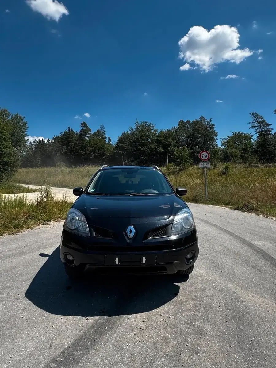 Gebraucht Renault Koleos 150 PS (110 kW) 2011 Schwarz SUV
