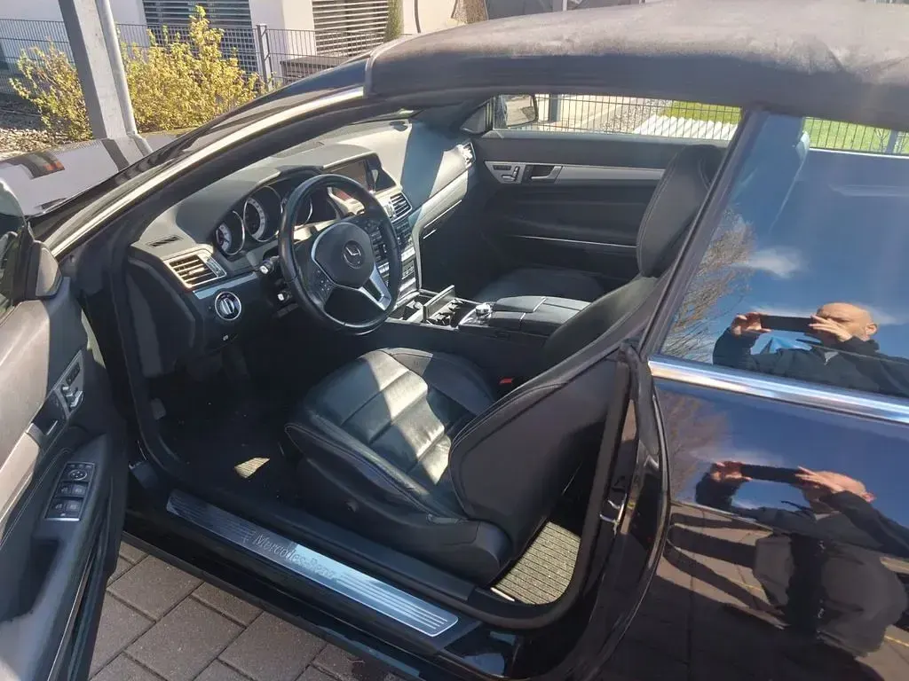 Gebraucht Mercedes E350 258 PS (189 kW) 2014 Schwarz Cabrio