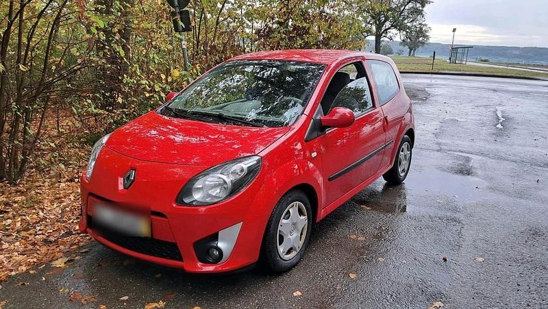 Rot Gebraucht 2009 Renault Twingo Kleinwagen | 2.600 € - Bild 1/4