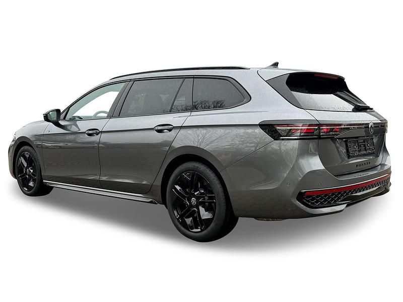 Gebraucht VW Passat R-line 265 PS (194 kW) 2024 Kombi