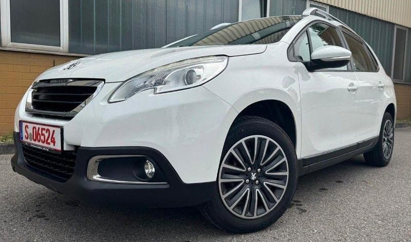 Weiß Gebraucht 2017 Peugeot 2008 SUV | 8.800 € (Fairer Preis) - Bild 1/4