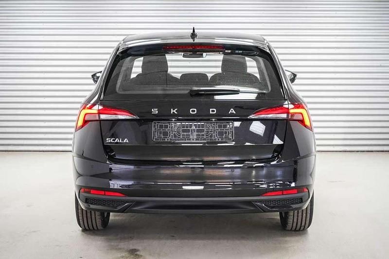 Neu Skoda Scala Selection 116 PS (85 kW) 2026 Black magic metallic ... Kleinwagen