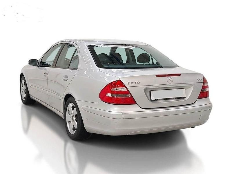 Gebraucht Mercedes E270 177 PS (130 kW) 2003 Silber Limousine