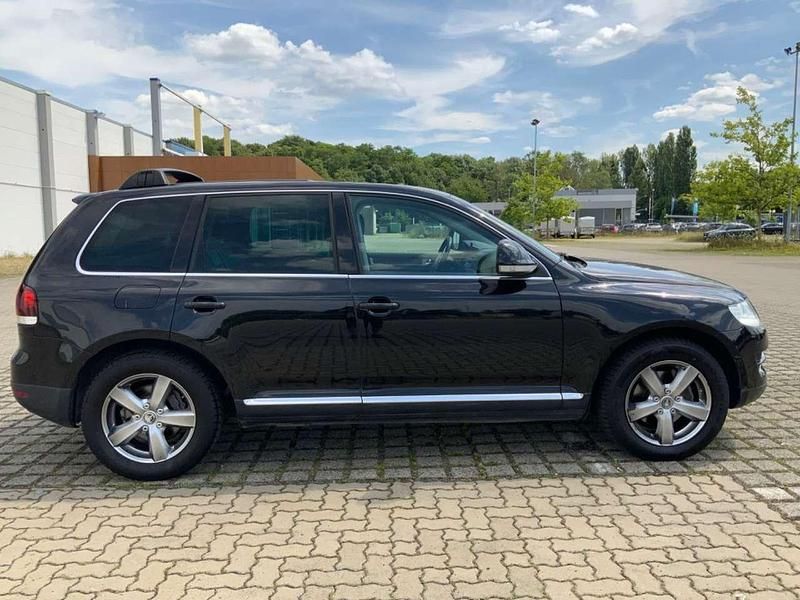 Gebraucht VW Touareg 224 PS (164 kW) 2007 Black magic pearlescent (metallic) SUV