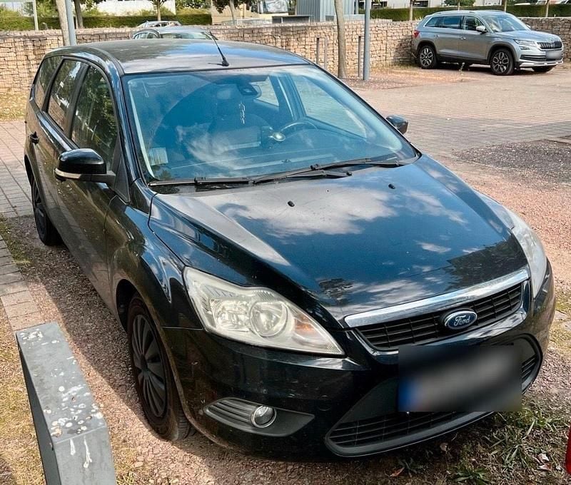 Second-hand Ford Focus 125 CP (91 kW) 2010 Negru Break