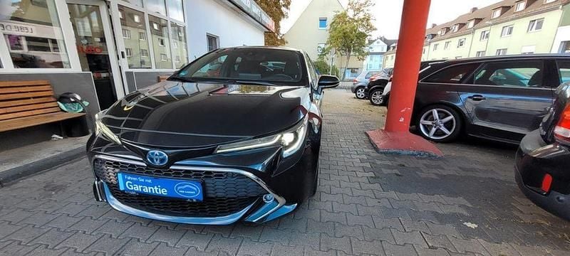 Schwarz Gebraucht 2022 Toyota Corolla Hybrid Team Limousine | 21.000 € (Fairer Preis) - Bild 1/4