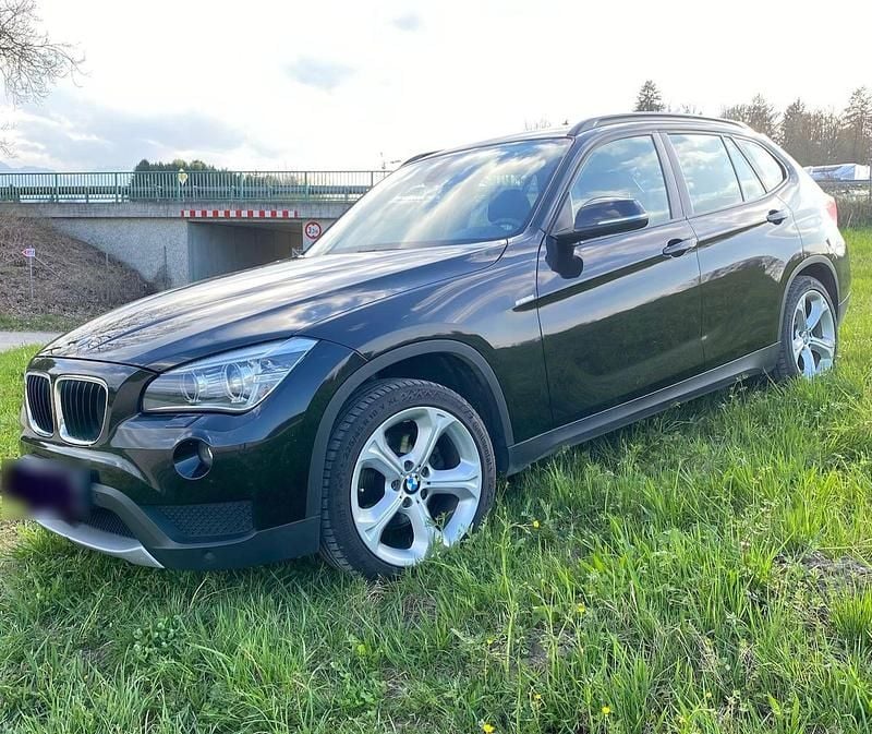Second-hand BMW X1 Performance 184 CP (135 kW) 2013 Negru SUV