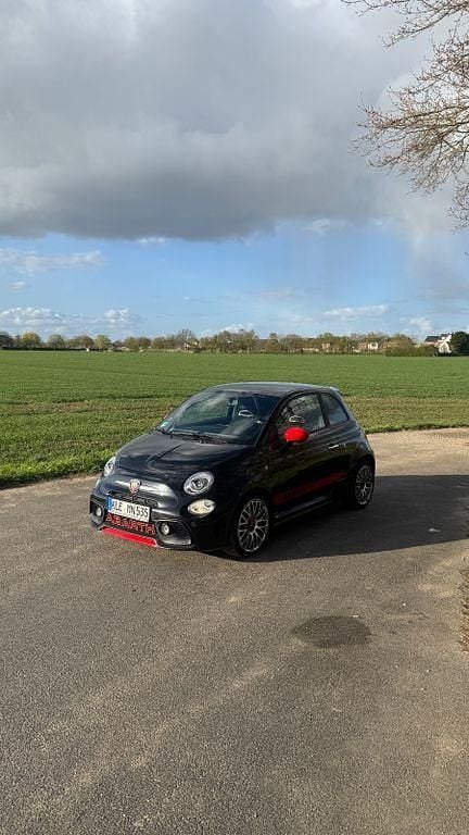 Gebraucht Abarth 595 145 PS (106 kW) 2018 Schwarz Limousine