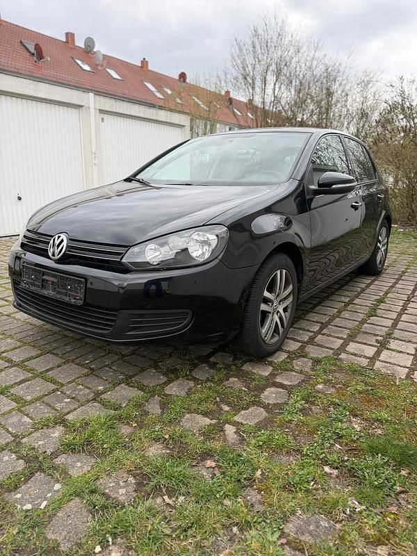 Gebraucht VW Golf VI 80 PS (58 kW) 2009 Schwarz Kleinwagen