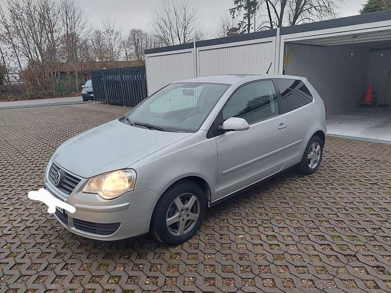Grau Gebraucht 2006 VW Polo Comfortline Kleinwagen | 2.000 € (Guter Preis) - Bild 1/4