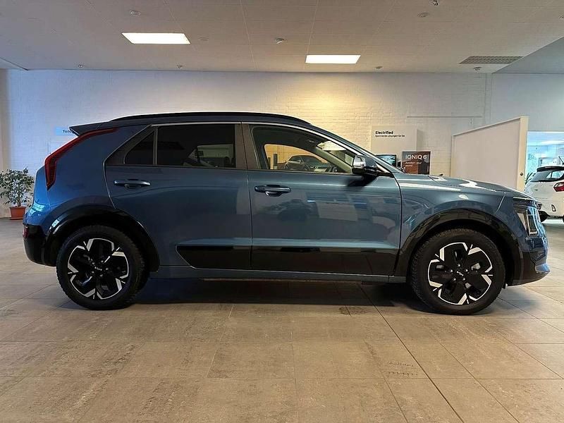 Gebraucht Kia e-Niro Inspiration 150 kW (204 PS) 2023 Mineralblau metallic (blau) SUV