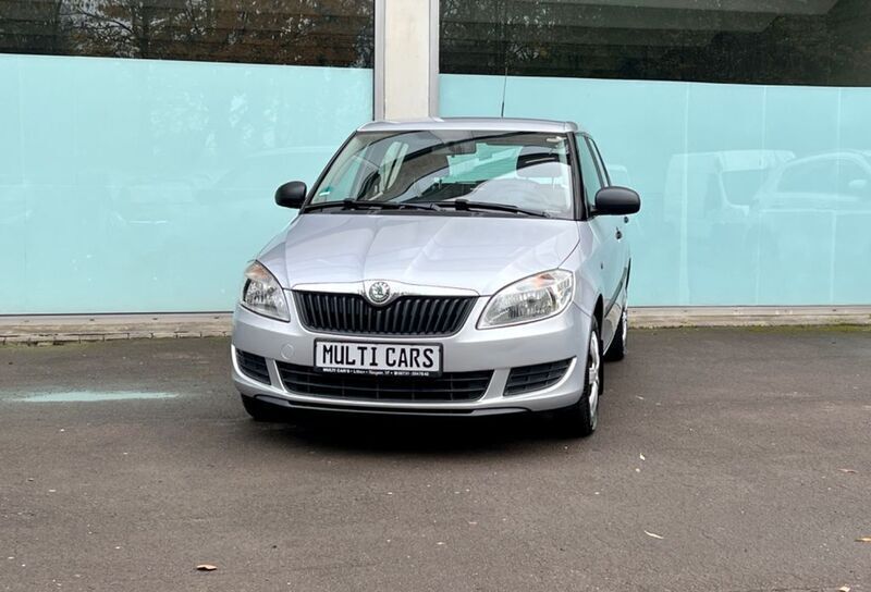 Gebraucht Skoda Fabia Special 60 PS (44 kW) 2011 Silber Kleinwagen