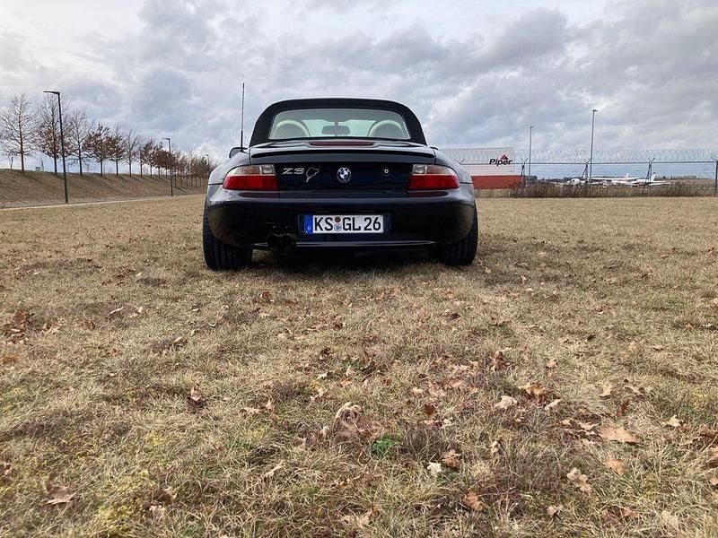 Gebraucht BMW Z3 Performance 192 PS (141 kW) 1998 Schwarz Cabrio