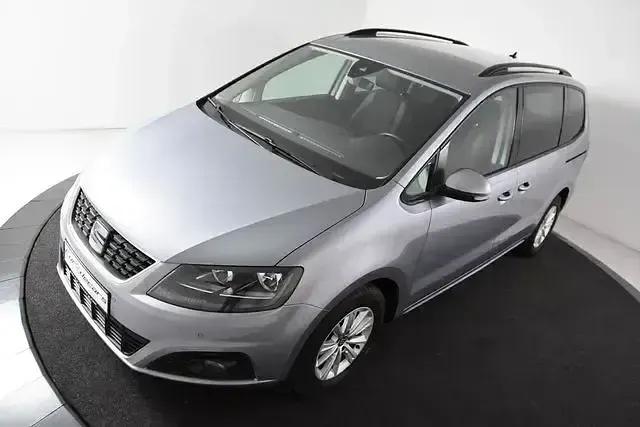 Gebraucht Seat Alhambra Style 150 PS (110 kW) 2021 Grau Van / Kleinbus
