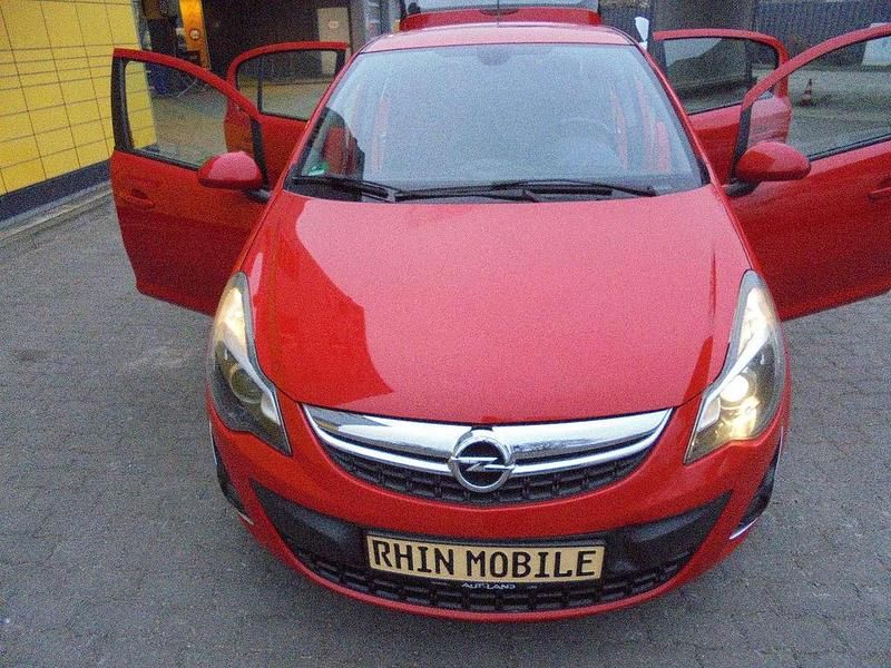 Gebraucht Opel Corsa Eco 86 PS (63 kW) 2013 Rot Limousine