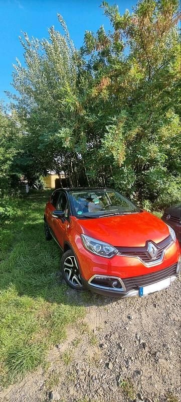 Rot Gebraucht 2015 Renault Captur SUV | 7.900 € (Superpreis) - Bild 1/4