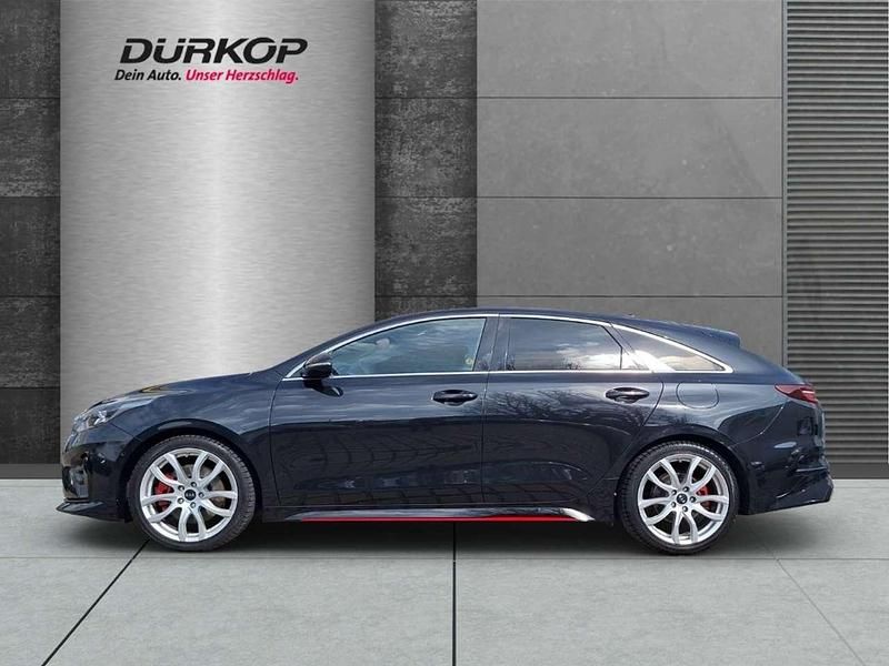 Gebraucht Kia ProCeed GT 204 PS (150 kW) 2019 (1k) zilinaschwarz met. Kombi