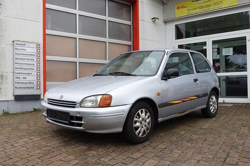 Silber Gebraucht 1996 Toyota Starlet Kleinwagen | 1.100 € (Fairer Preis) - Bild 1/4