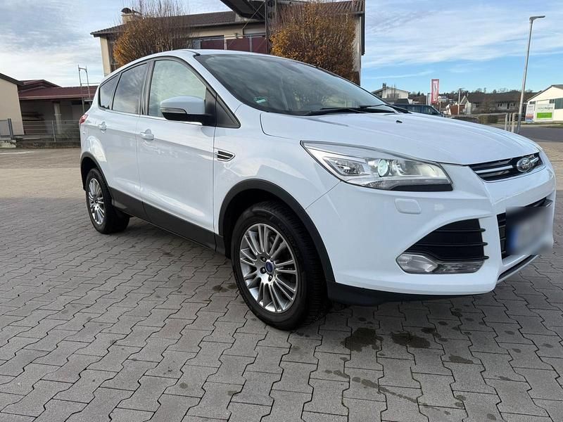Weiß Gebraucht 2014 Ford Kuga SYNC Edition SUV | 10.800 € (Teuer) - Bild 1/4