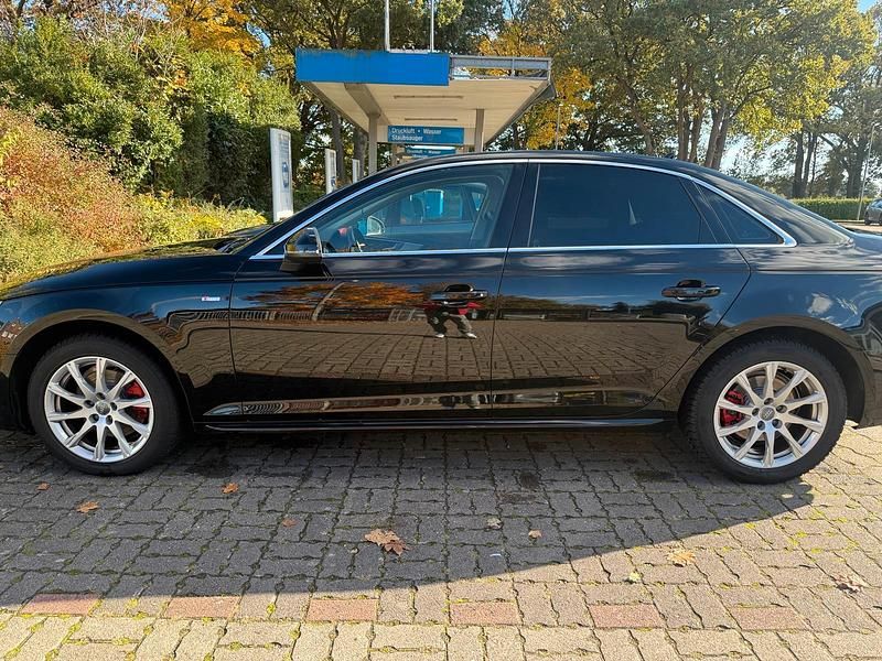 Gebraucht Audi A4 S-Line 150 PS (110 kW) 2018 Schwarz Limousine