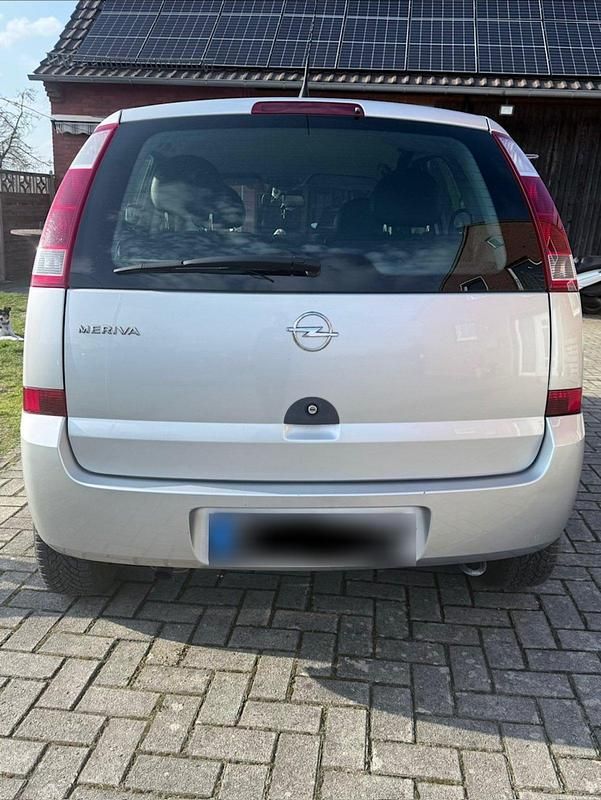 Gebraucht Opel Meriva 87 PS (63 kW) 2003 Silber Van / Kleinbus