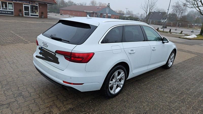 Gebraucht Audi A4 Sport 190 PS (139 kW) 2016 Weiß Kombi