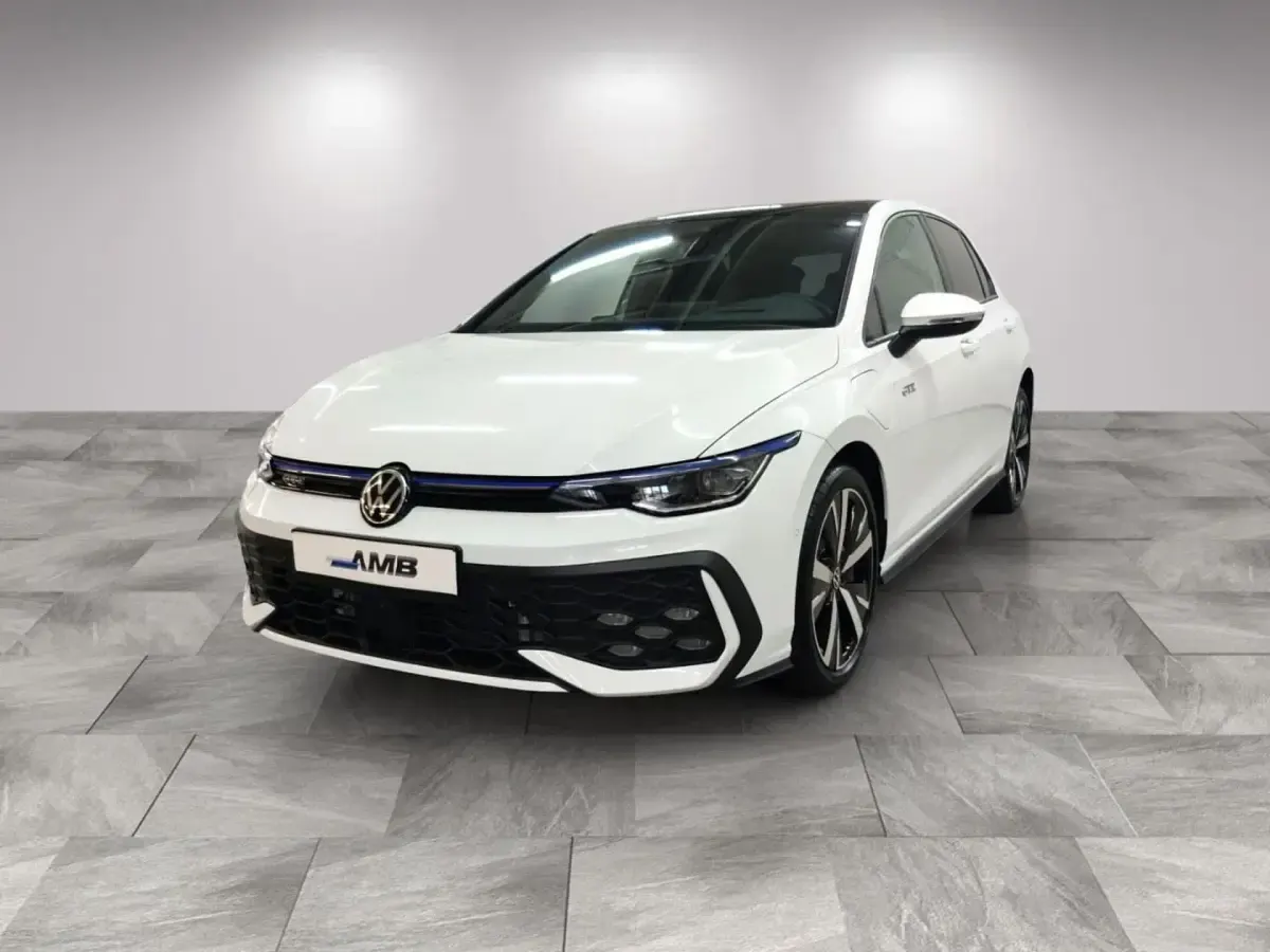 Gebraucht VW Golf VIII GTE 272 PS (200 kW) 2024 Weiß Limousine