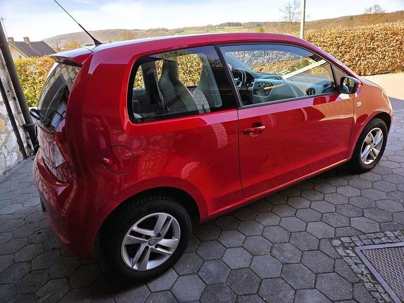 Gebraucht Seat Mii Style 60 PS (44 kW) 2013 Rot Kleinwagen