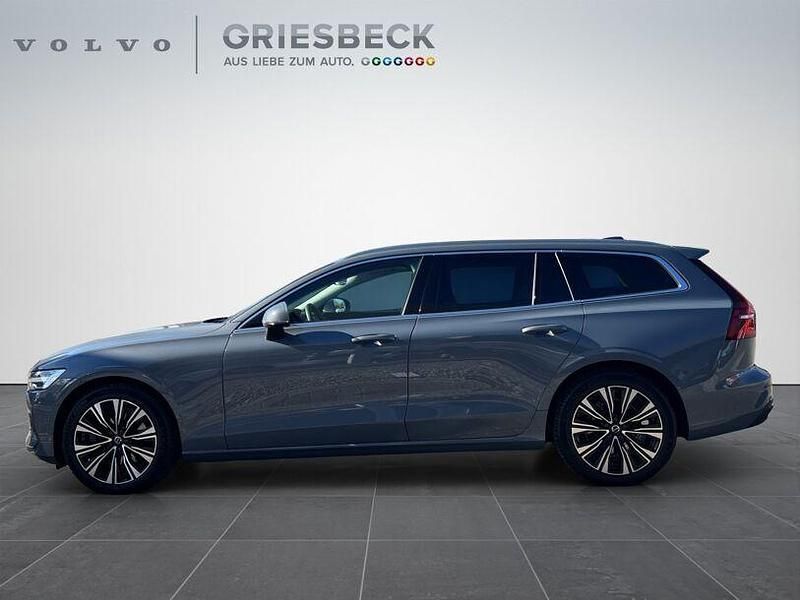 Gebraucht Volvo V60 Plus 197 PS (144 kW) 2022 Grau Kombi