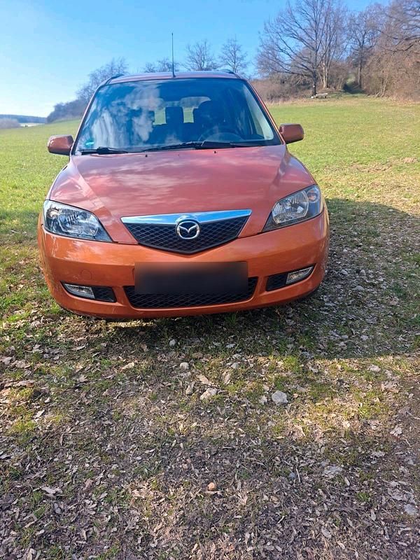 Gebraucht Mazda 2 80 PS (58 kW) 2004 Orange Kleinwagen