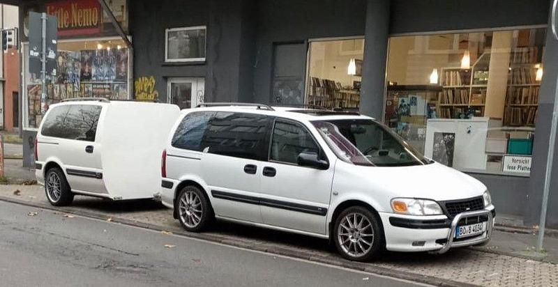 Weiß Gebraucht 1997 Opel Sintra Van / Kleinbus | 5.555 € - Bild 1/2