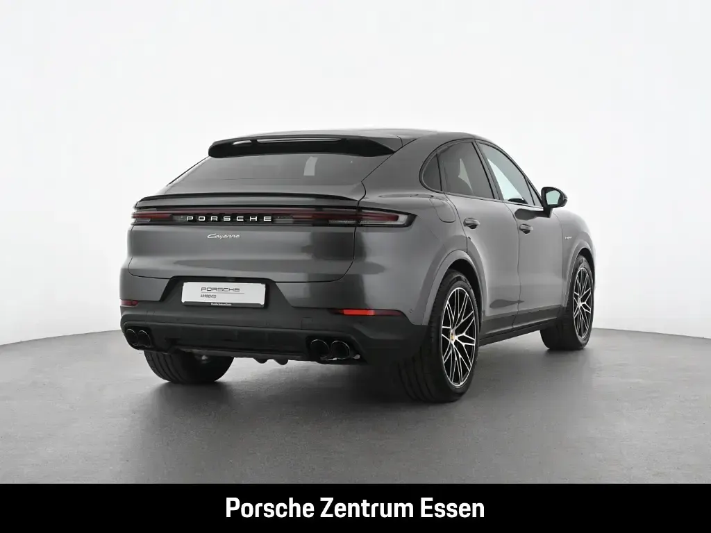 Gebraucht Porsche Cayenne E-Hybrid Coupe 470 PS (345 kW) 2024 Grau SUV