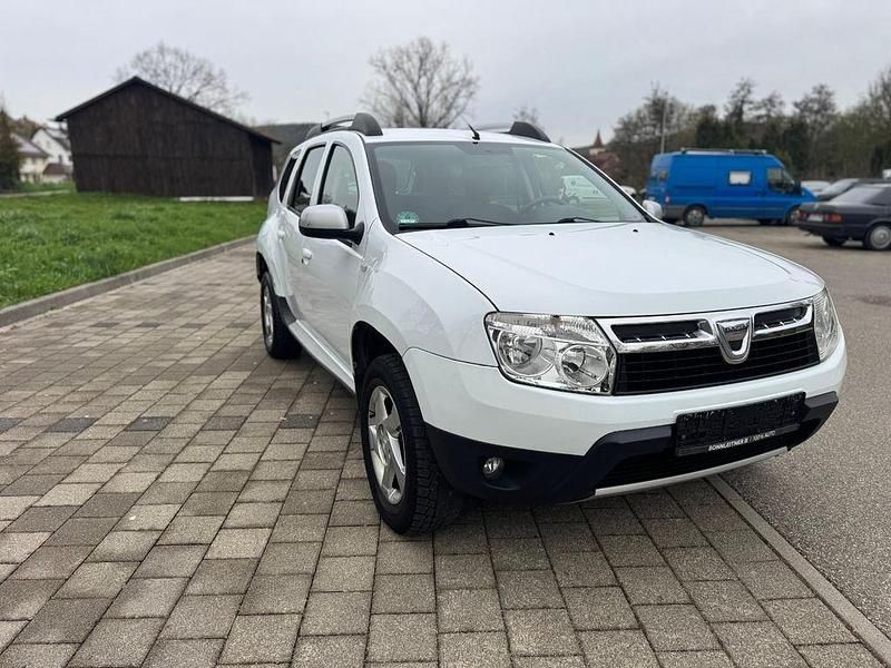 Gebraucht Dacia Duster 105 PS (77 kW) 2011 Weiß SUV