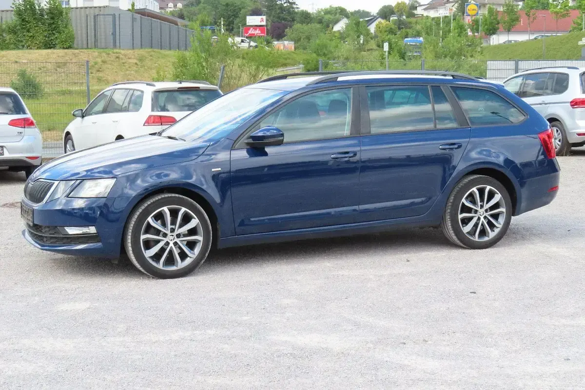 Gebraucht Skoda Octavia 150 PS (110 kW) 2017 Blau Kombi