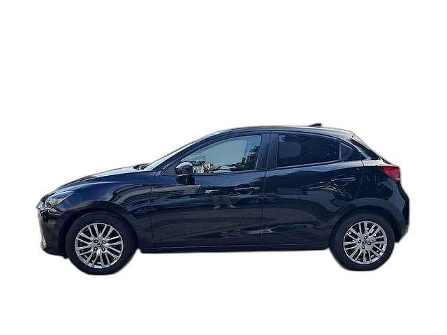 Schwarz metallic Gebraucht 2021 Mazda 2 Sports-Line | 15.330 € (Etwas zu teuer) - Bild 1/4