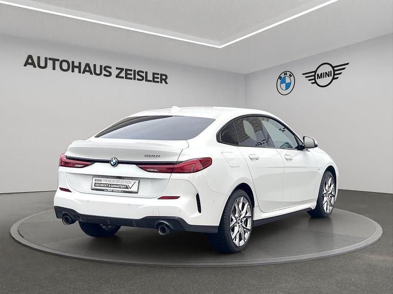 Gebraucht BMW 220 Comfort Edition 178 PS (130 kW) 2024 Alpinweiß uni Coupé