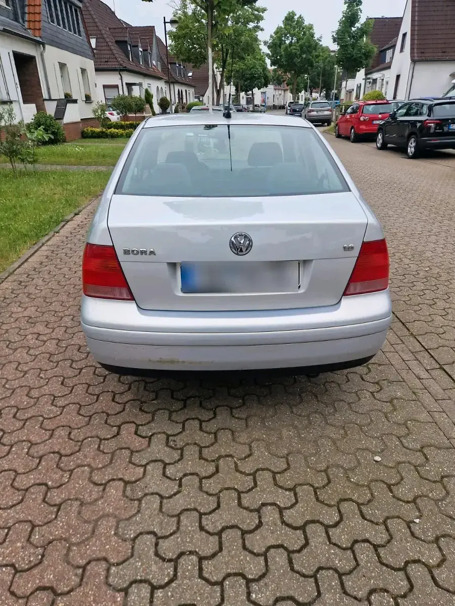 Gebraucht VW Bora 1999 Silber Limousine