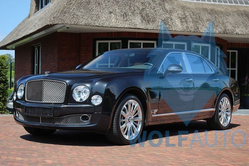 Schwarz Gebraucht 2015 Bentley Mulsanne Mulliner Limousine | 109.700 € (Teuer) - Bild 1/4
