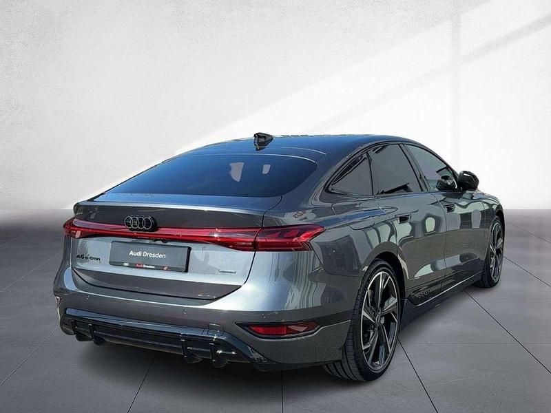 Neu Audi e-tron 314 kW (428 PS) 2026 Daytonagrau perleffekt SUV