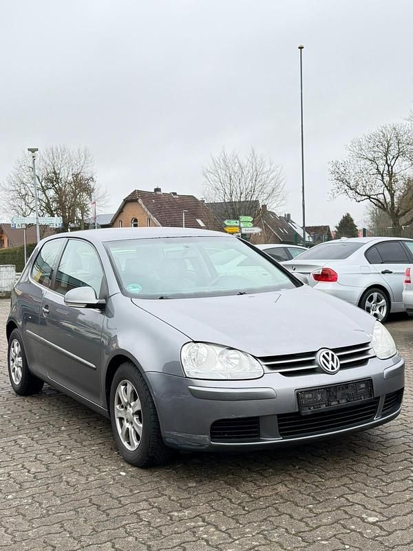 Gebraucht VW Golf V 125 PS (91 kW) 2005 Silber Kleinwagen